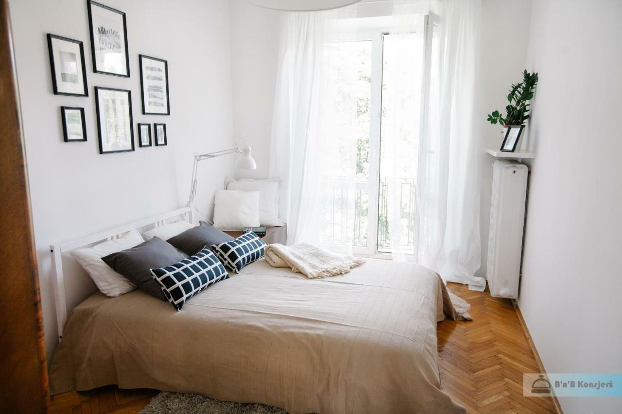 Warsaw Concierge Bracka Retro Flat Apartment ภายนอก รูปภาพ