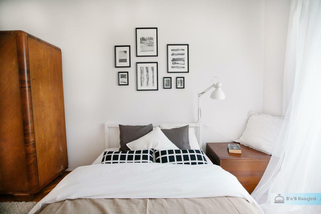 Warsaw Concierge Bracka Retro Flat Apartment ภายนอก รูปภาพ
